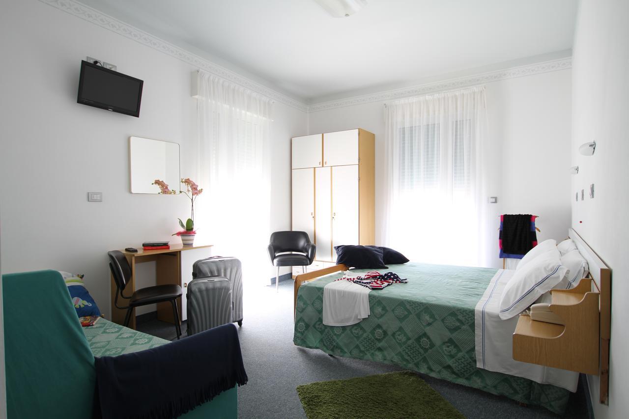Hotel Capri 3*